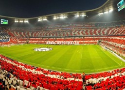 熊猫体育官网|央视解说，体育评论中的诗人风采